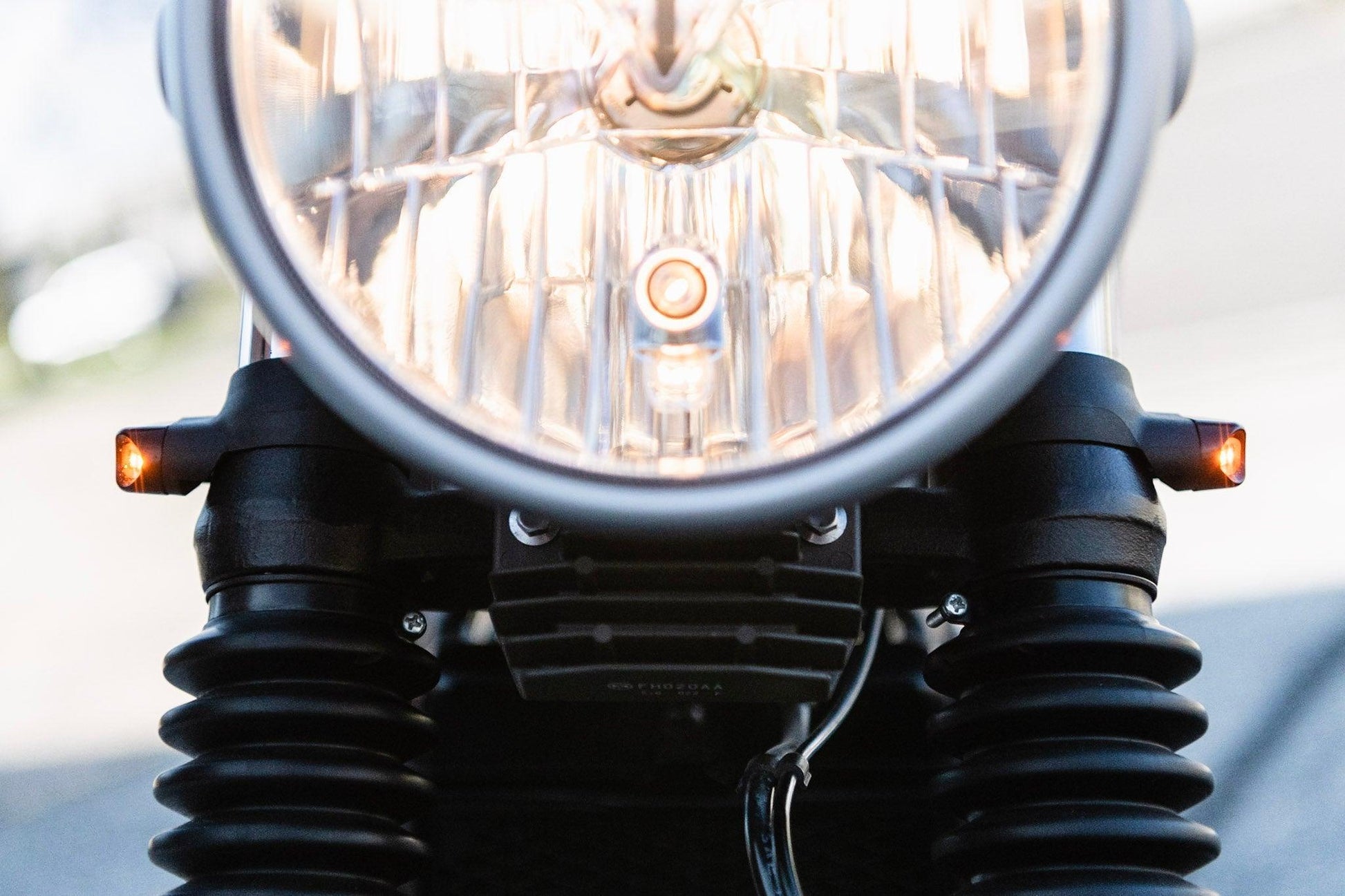 Analog LED Indicators for Triumph Street Twin - My Superbike Store